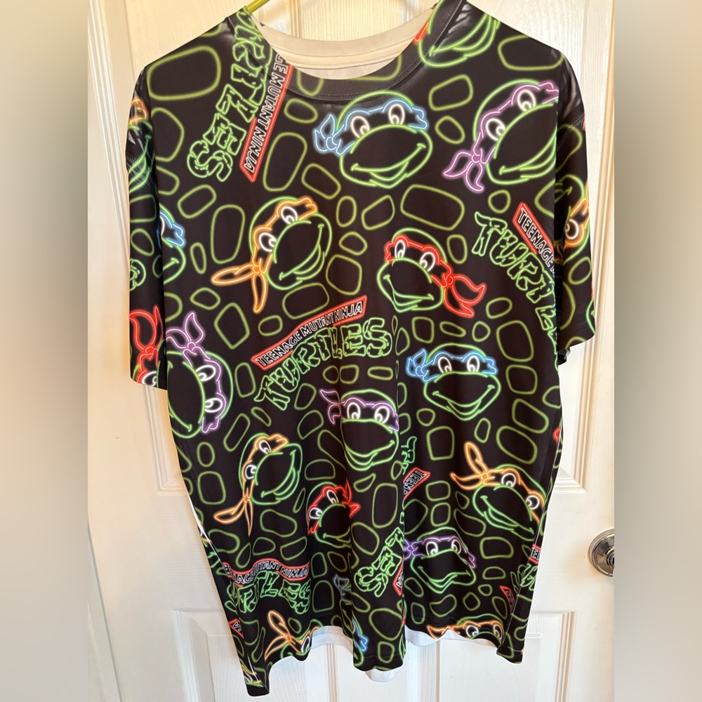 Nickelodeon TMNT Neon Graphic Tee size Large